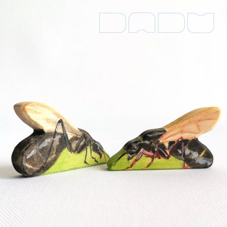 Wing ant - handpainted unique wooden insect toy